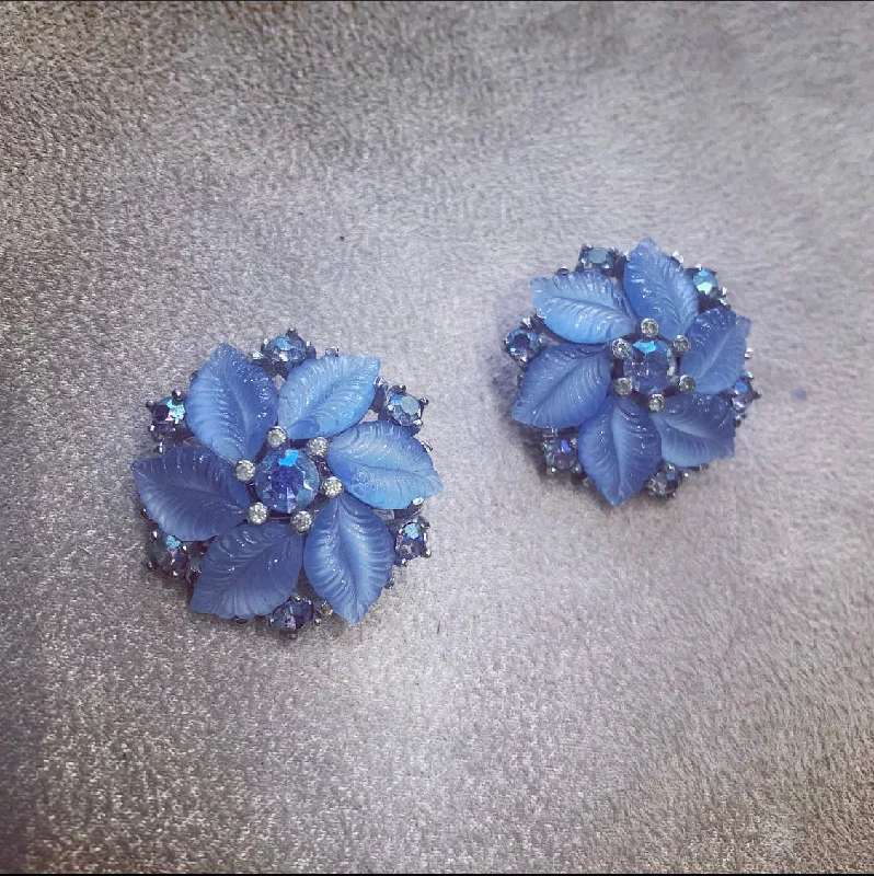 Ladies Earrings Crochet -Icy blue vintage clip on earrings by Jomaz