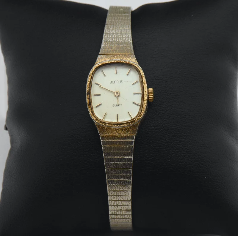 Unisex watch sport edition -Benrus - Vintage Metal Quartz Movement Watch