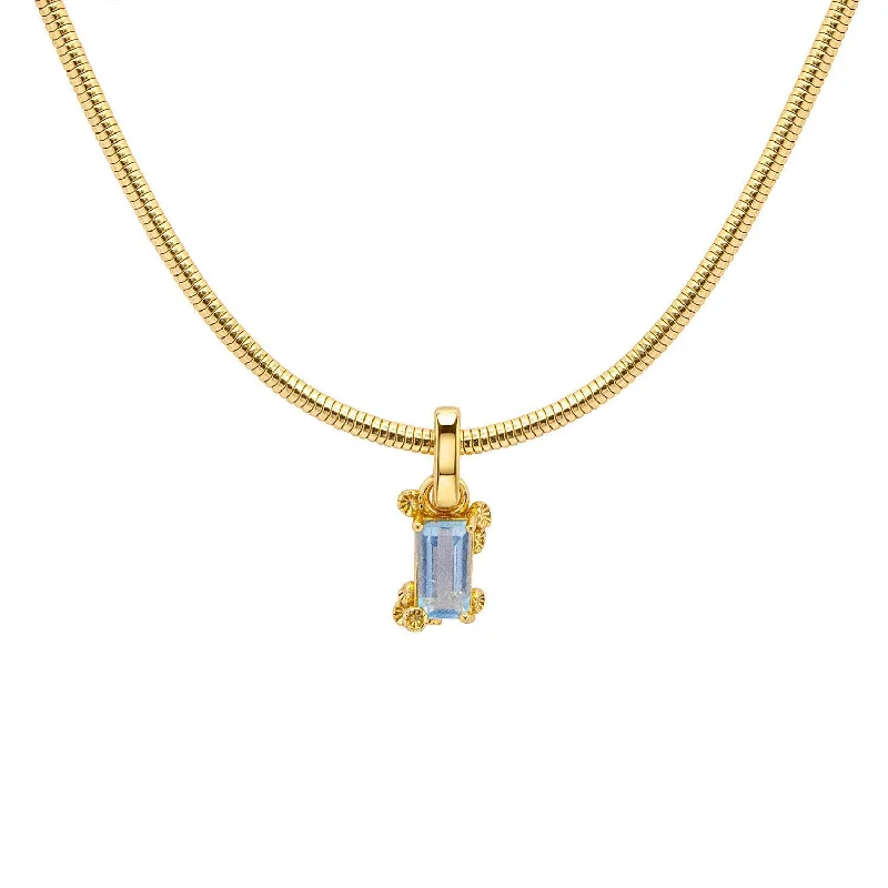 Gold chain necklaces for women-Seaside Serenity Pendant Necklace