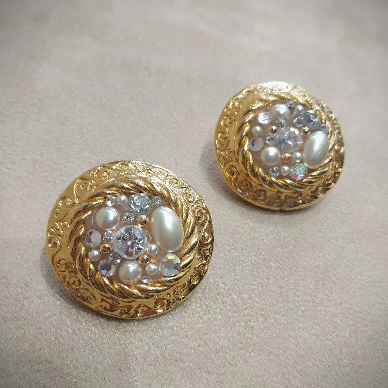 Ladies Earrings Waterfall -Jacky De G Chunky Vintage Gold Round Earrings