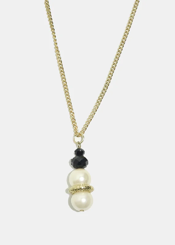 Minimalist silver necklaces for women-Delicate Pearl Necklace