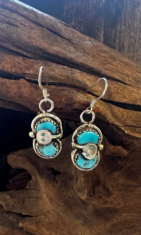 Ladies Earrings Jagged -EFFIE CALVAZA Zuni Snake Turquoise and Silver Earrings