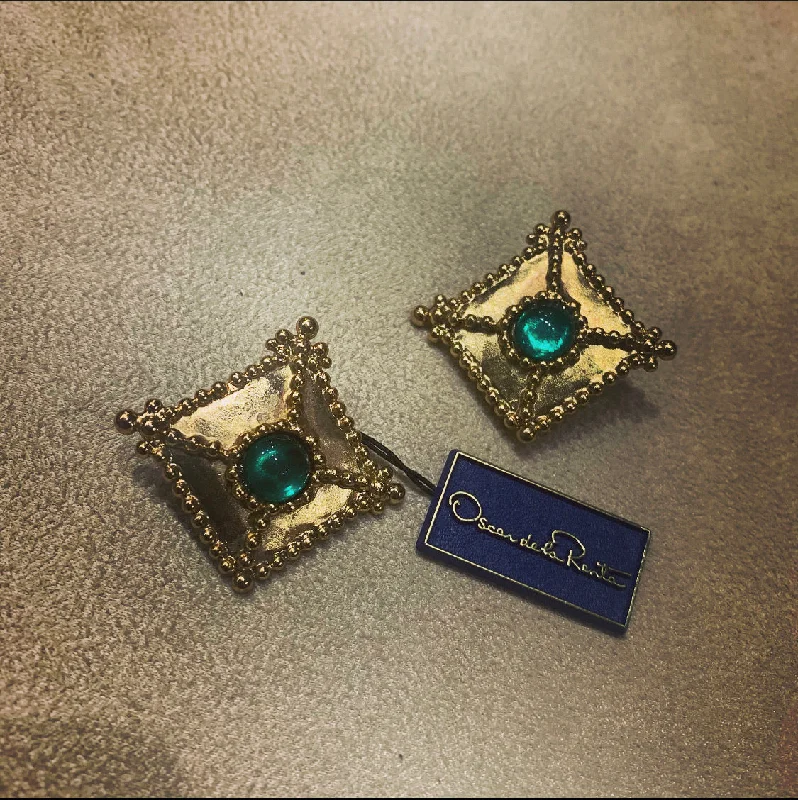 Ladies Earrings Hexagon -Green square clip on earrings by Oscar de la Renta