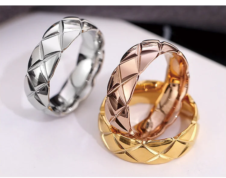 Pearl rings for women-Fashion Plaid Titanium Steel Rings 1 Piece