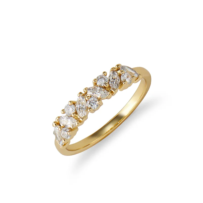 Elegant rings for women-Baguette and CZ Ring in Gold