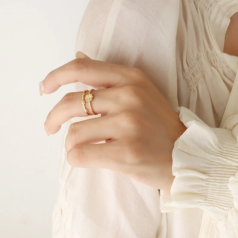 A388-Gold Small Sun Ring-No. 7