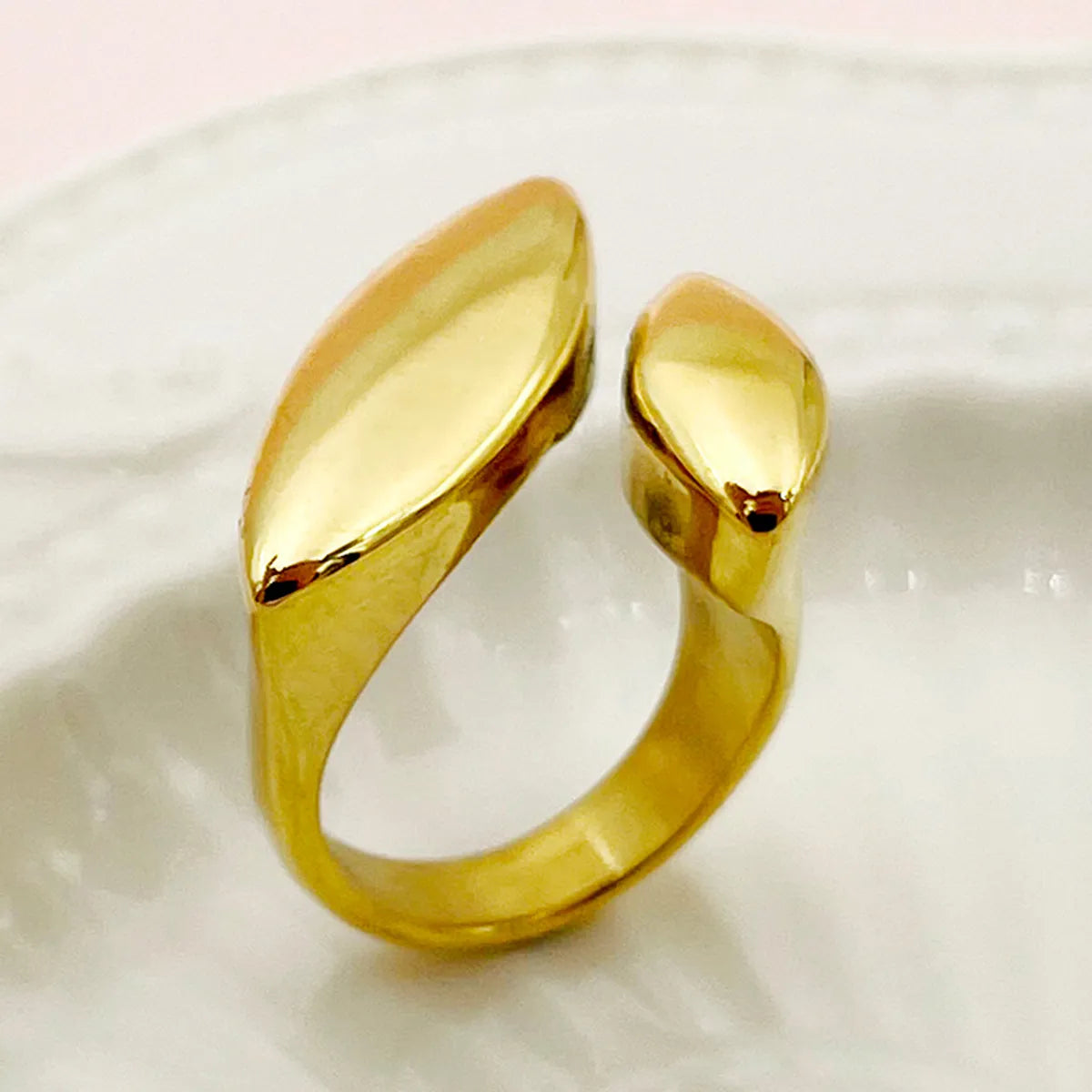 Classic rings for women-Novelty Simple Style Irregular Stainless Steel Polishing Plating Gold Plated Rings